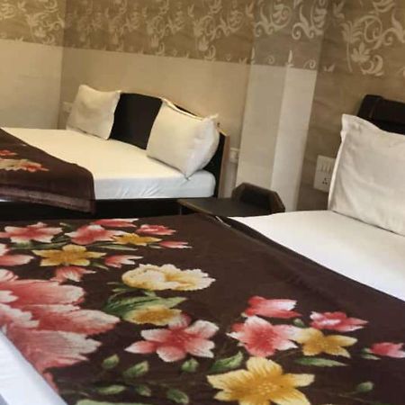 Отель Chitra Residency Харидвар Экстерьер фото